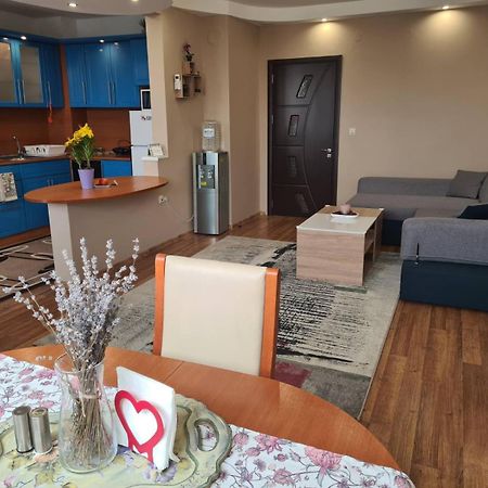 שומן Boutique Apartment Jana מראה חיצוני תמונה